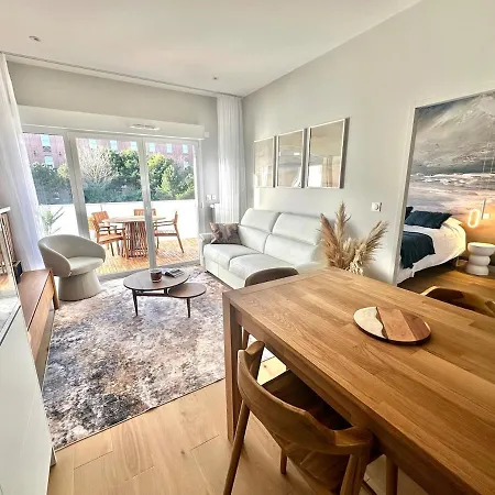 Appartement Margarita - Superbe T2 Avec Parking Et Terrasse à 2 Pas De La