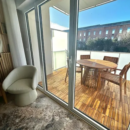 Margarita - Superbe T2 Avec Parking Et Terrasse à 2 Pas De La