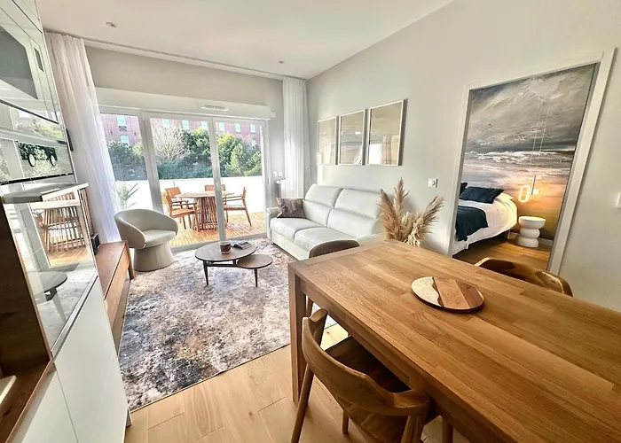 Appartement Margarita - Superbe T2 Avec Parking Et Terrasse à 2 Pas De La