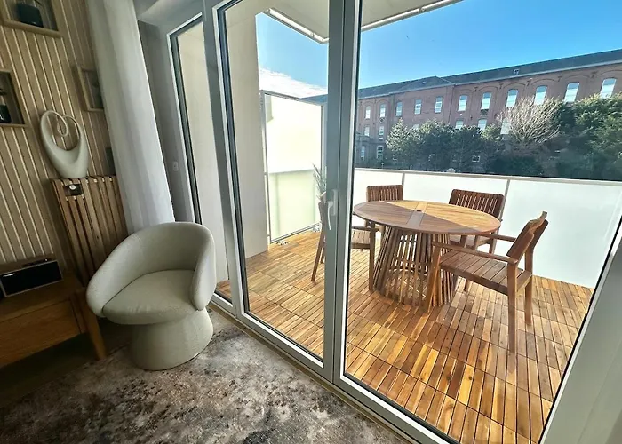 Margarita - Superbe T2 Avec Parking Et Terrasse à 2 Pas De La