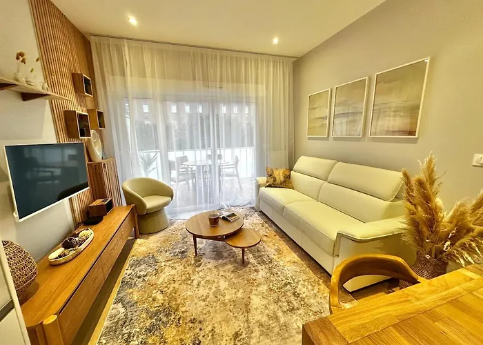 Margarita - Superbe T2 Avec Parking Et Terrasse à 2 Pas De La Appartement *