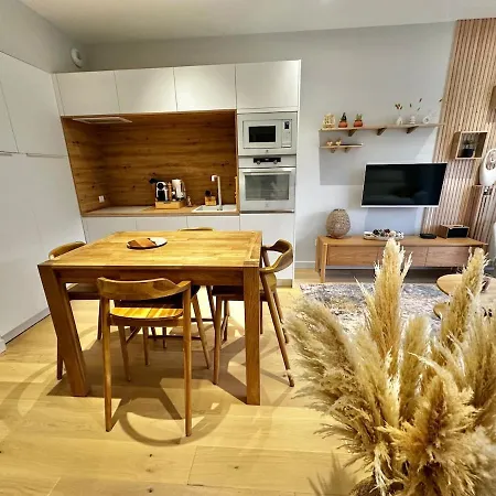 Margarita - Superbe T2 Avec Parking Et Terrasse A 2 Pas De La